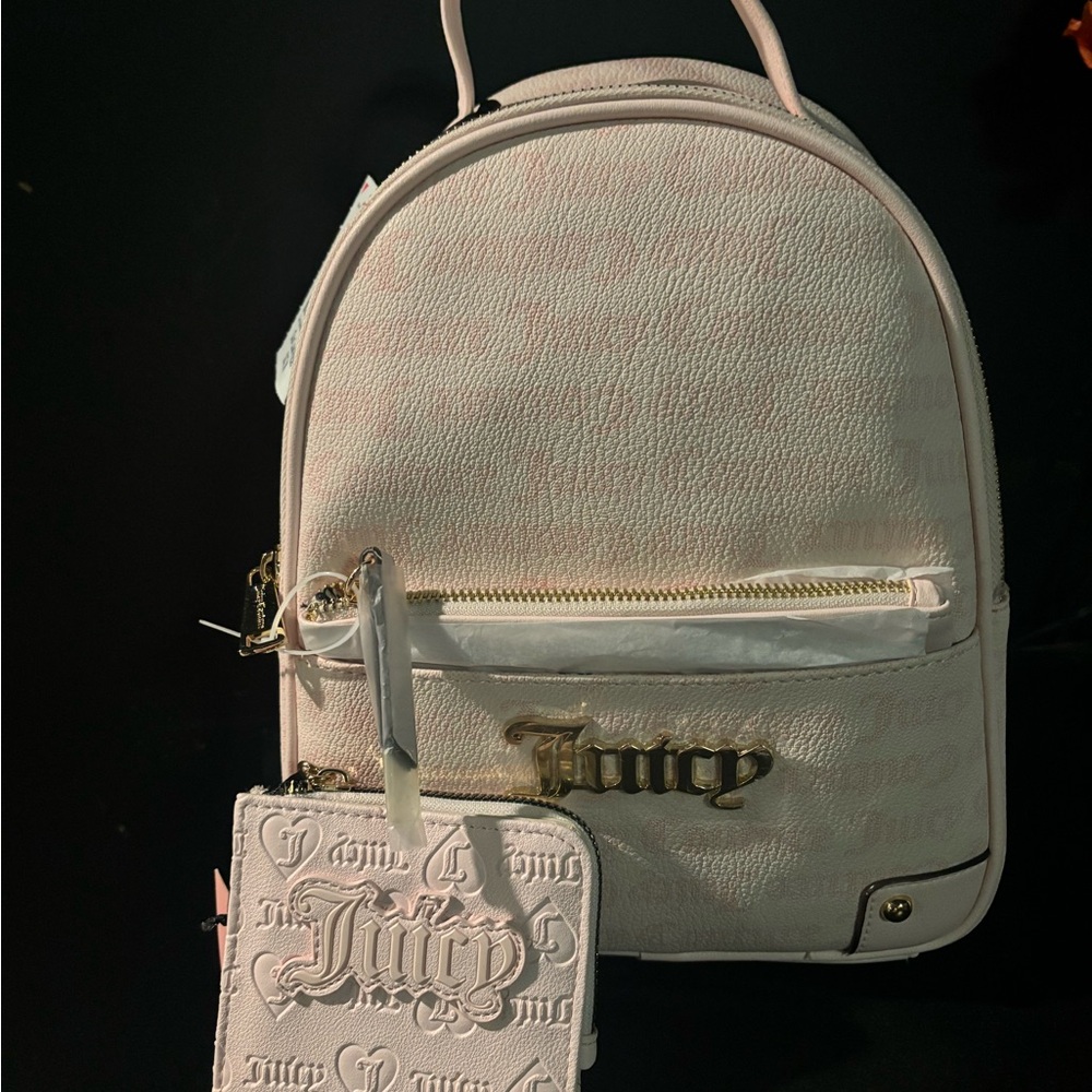 Juicy couture book bag & wallet bundle❤️
